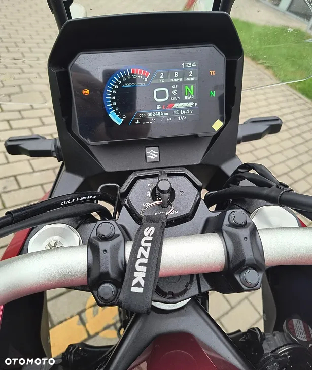 Suzuki V-STROM - 4