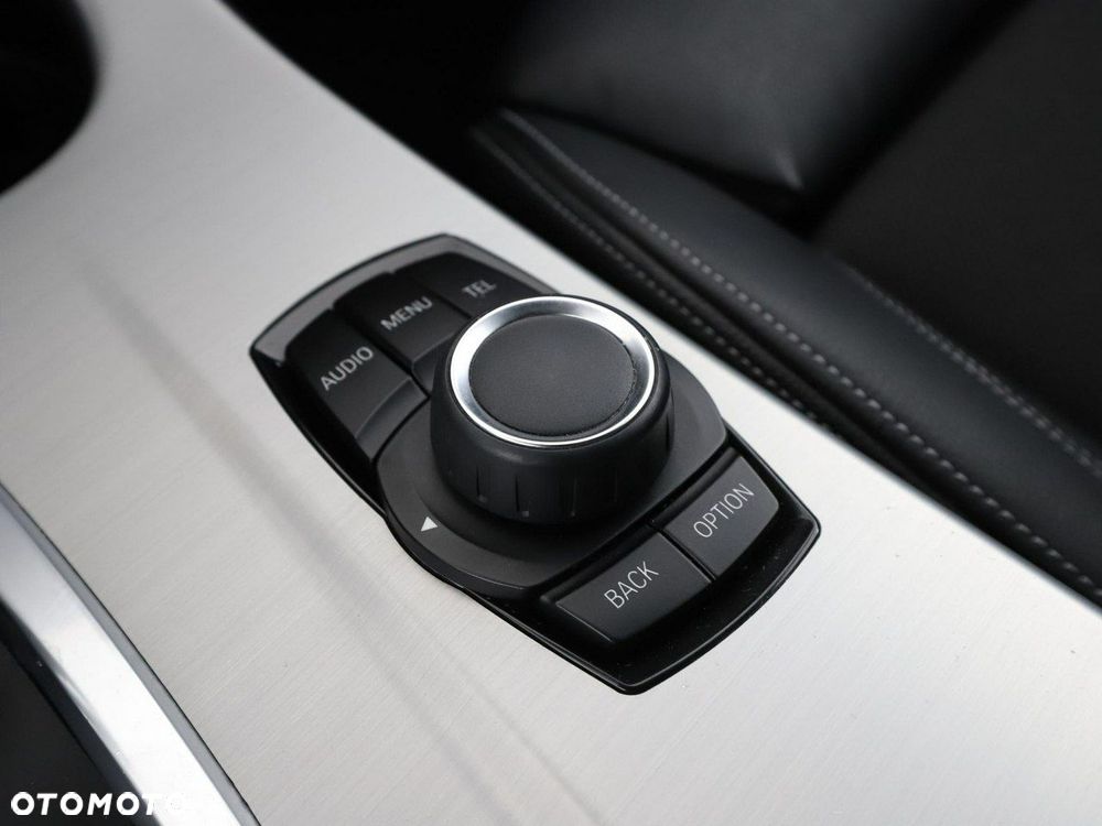 BMW X3 xDrive20d sport - 29