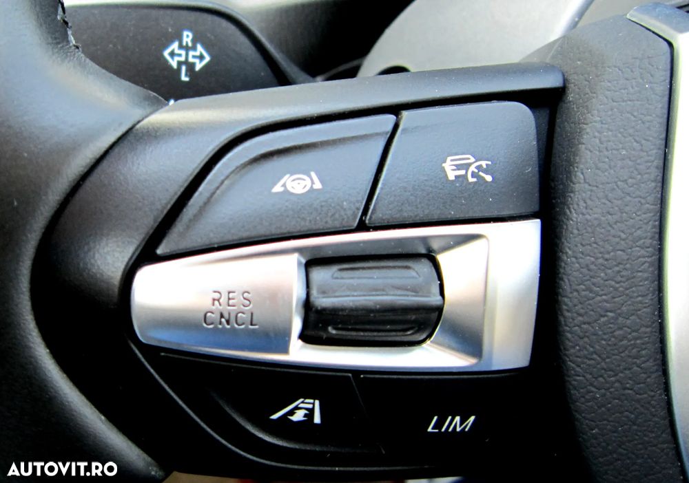 BMW X1 xDrive20i Aut. xLine - 26