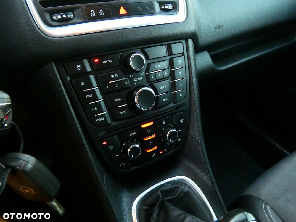 Opel Meriva 1.4 T Cosmo - 17