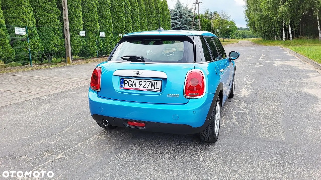 MINI Cooper Seven Chili - 15