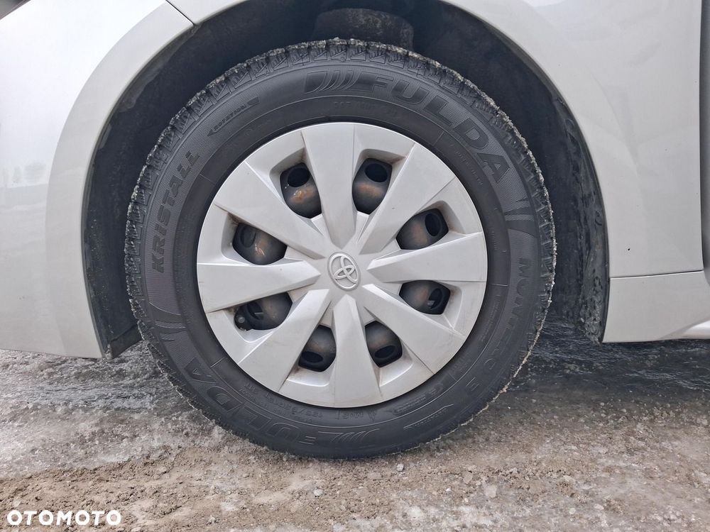Toyota Corolla 1.8 Hybrid Active - 24