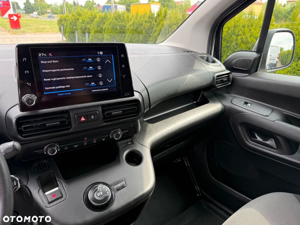 Peugeot Partner Berlingo Proace Combo Doblo - 16