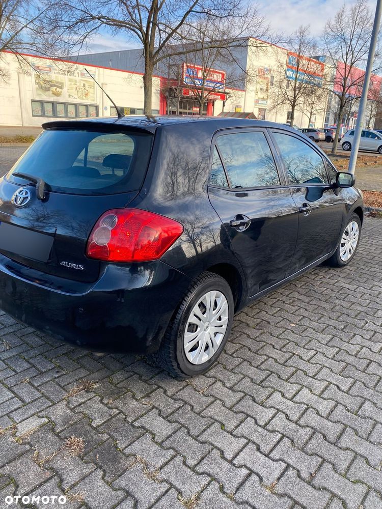 Toyota Auris 1.4 D-4D Premium - 5