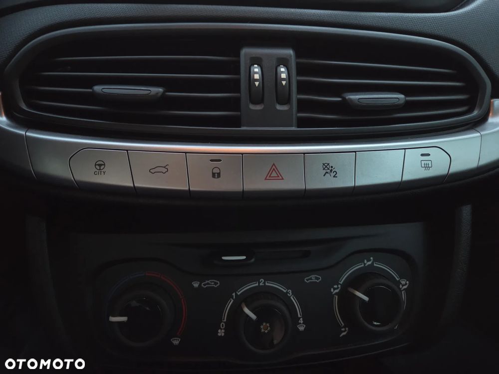 Fiat Tipo 1.4 16V EU6d - 23