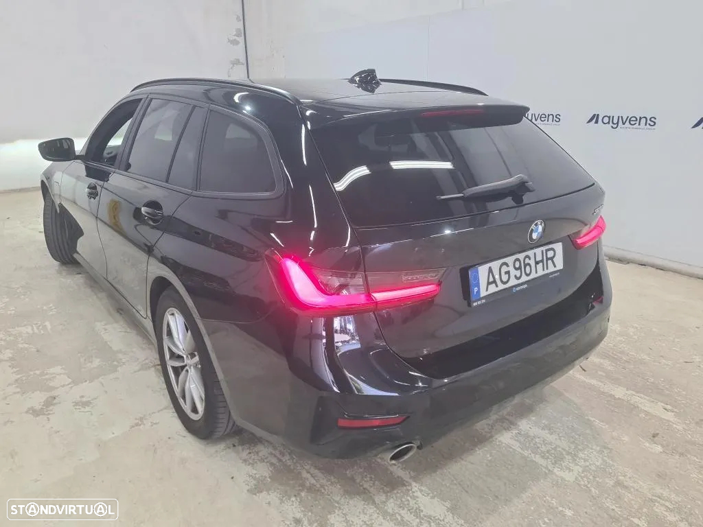 BMW 320 e Touring Corporate Edition Auto - 2