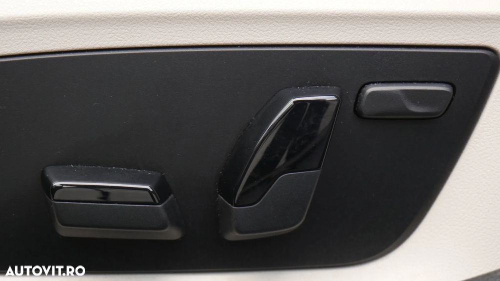 BMW Seria 5 530e xDrive AT PHEV - 14