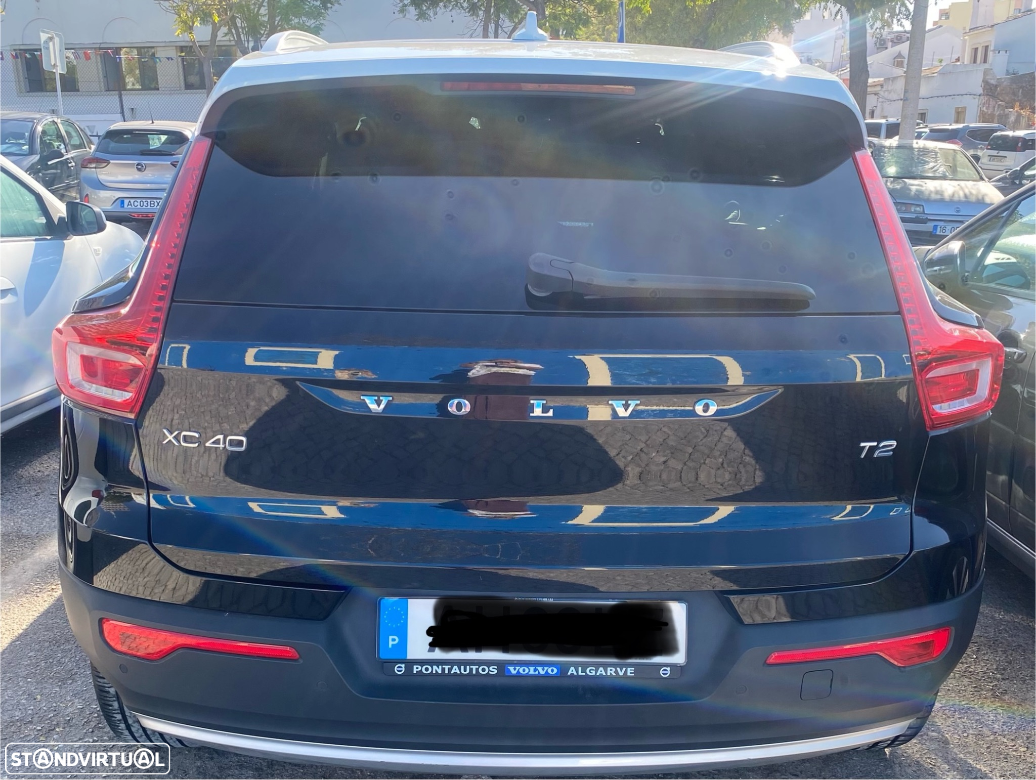Volvo XC 40 1.5 T2 Momentum Plus - 6