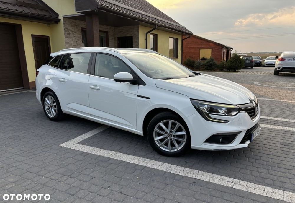 Renault Megane ENERGY dCi 110 EDC GT LINE - 11