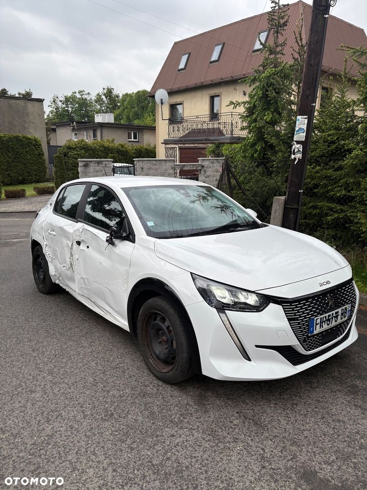 Peugeot 208 Elektromotor 136 GT Pack - 4