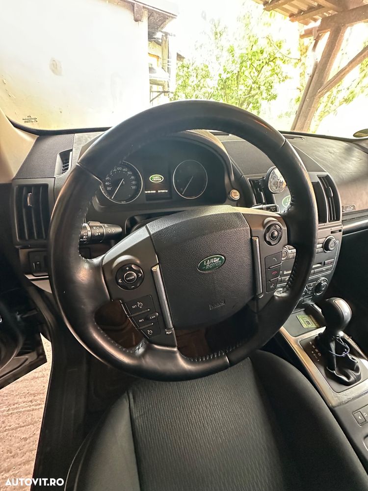 Land Rover Freelander 2.2 SD4 SE - 12