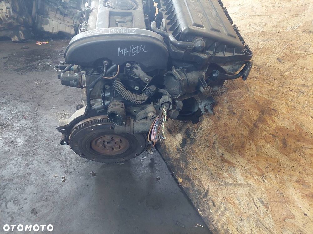 SILNIK BENZYNOWY SŁUPEK SKODA PRAKTIK ROOMSTER 1.4 16V BXW - 3