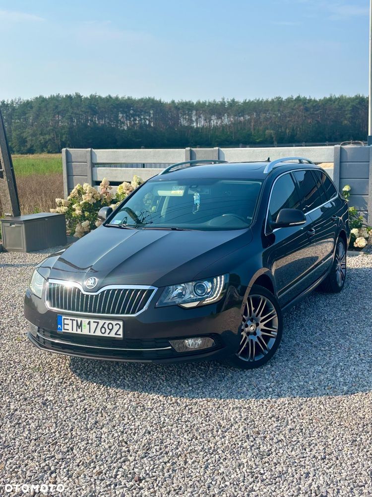 Skoda Superb 2.0 TDI 4x4 Ambition DSG - 1