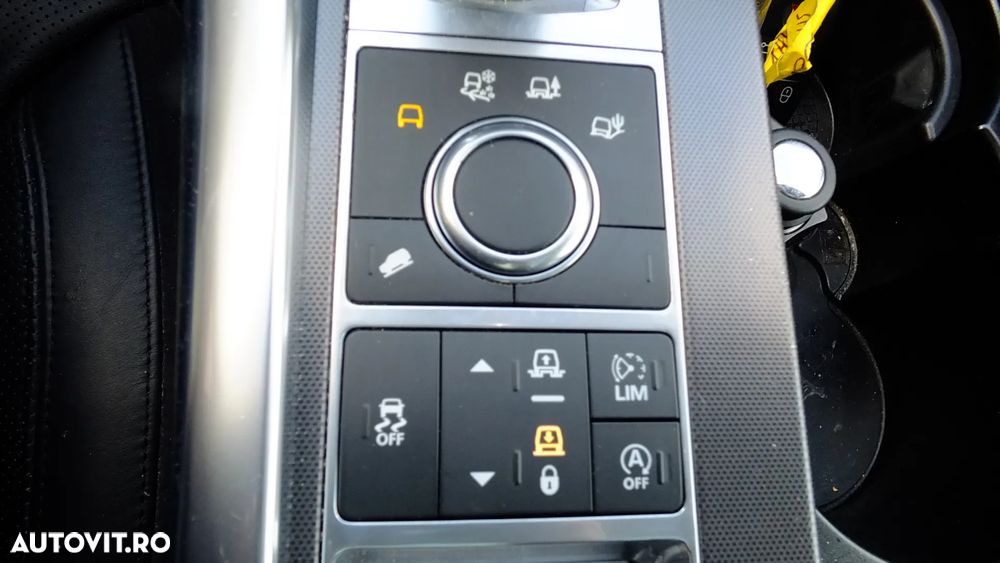Land Rover Range Rover Sport 3.0 I SDV6 A/B Dynamic - 38