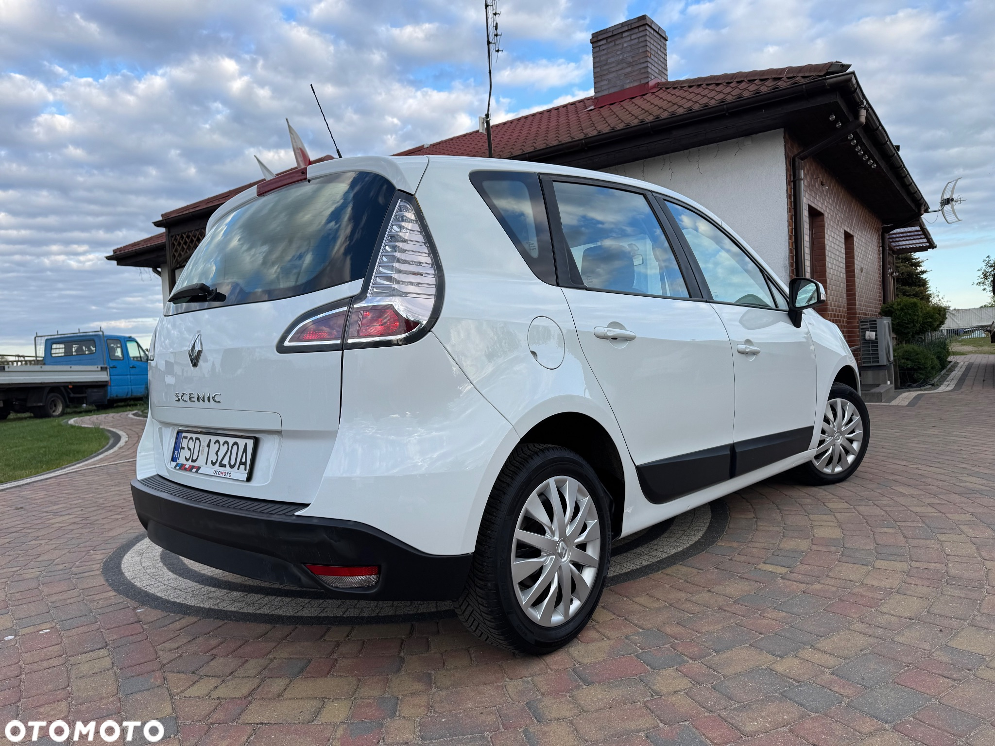 Renault Scenic - 9