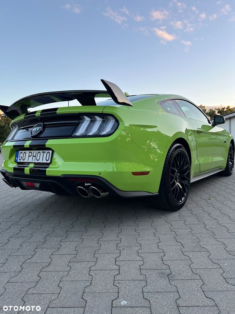 Ford Mustang 5.0 V8 GT - 18