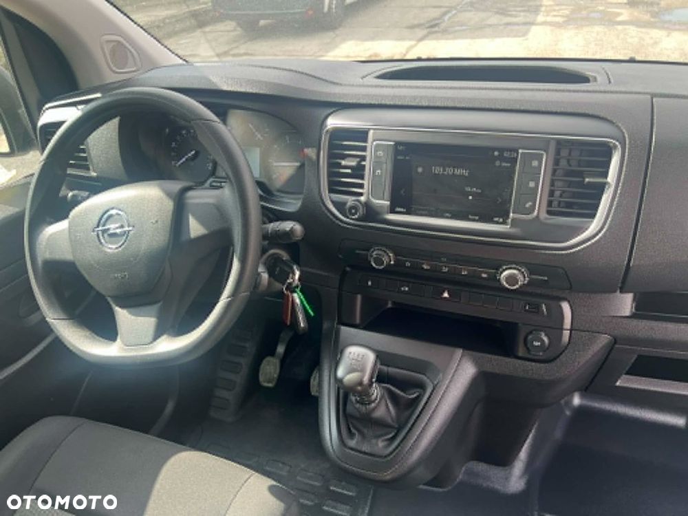 Opel Vivaro Van 1,5 CDTI 120 KM L1H1 2,7t - 13