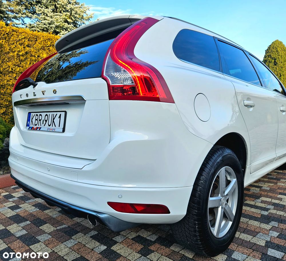Volvo XC 60 D3 Geartronic RDesign - 17