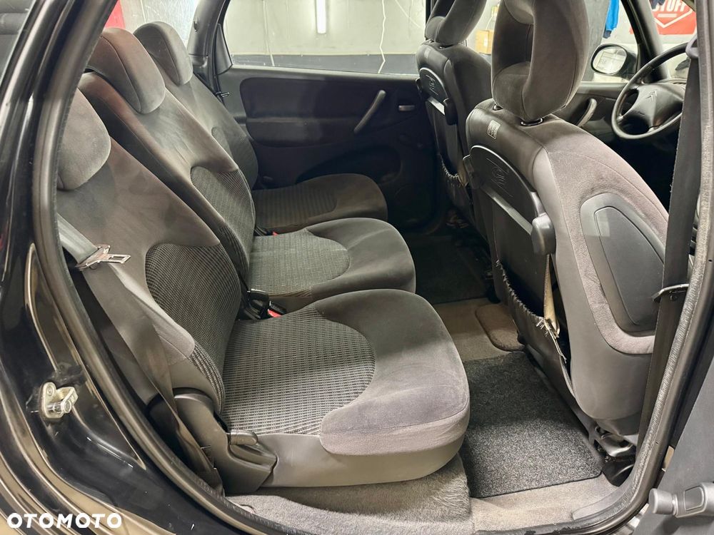 Citroën Xsara Picasso 1.6 Style - 16