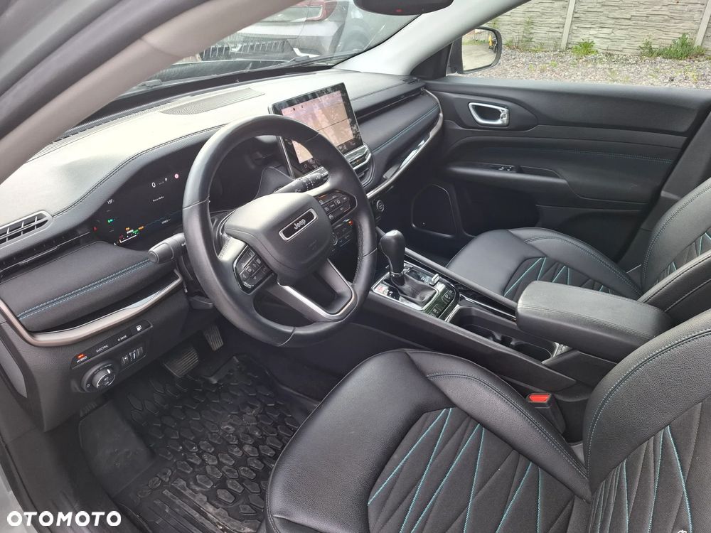 Jeep Compass - 9