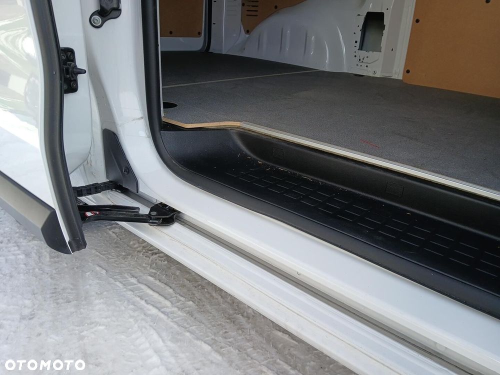 Toyota PROACE - 14