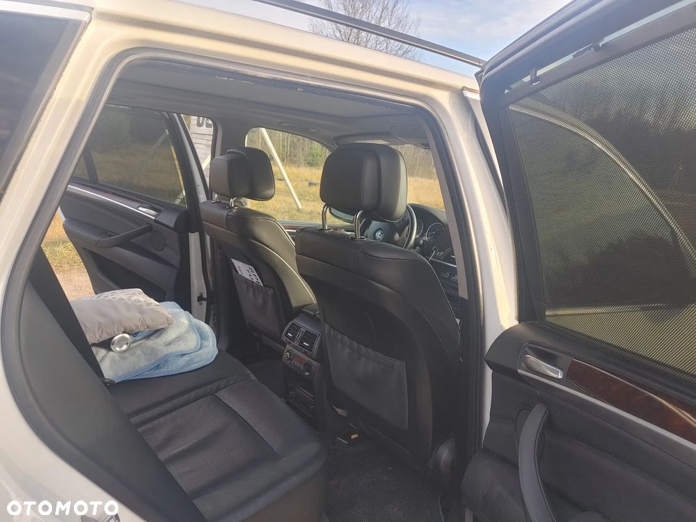 BMW X5 xDrive35i Edition Exclusive - 17