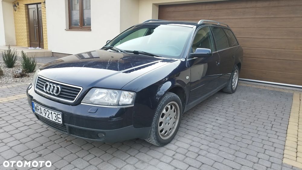 Audi A6 Avant 2.4 - 10