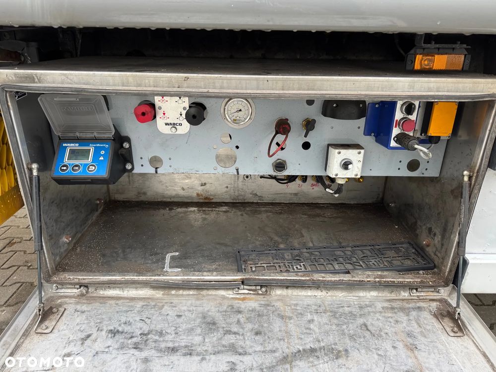 Kraker Trailers CF200 Ruchoma Podłoga, SAF, 93 m3, Waga 7300 kg - 28