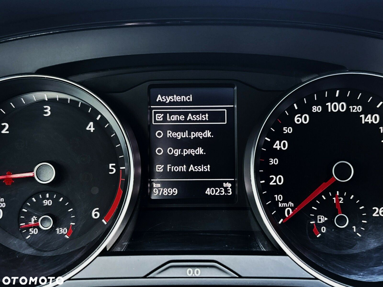 Volkswagen Passat 2.0 TDI EVO Business - 19