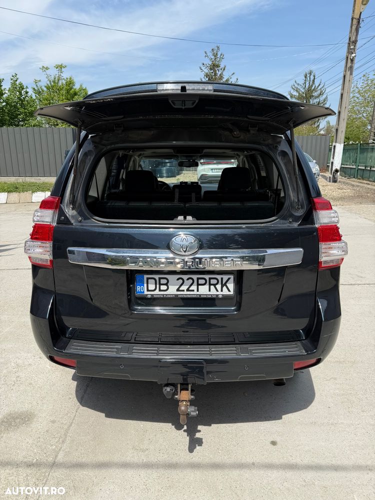 Toyota Land Cruiser 3.0l Turbo D-4D Aut. AVS 7 Locuri Luxury - 4