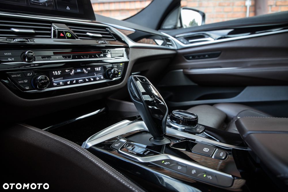 BMW Seria 6 640i xDrive Edycja M Sport - 16