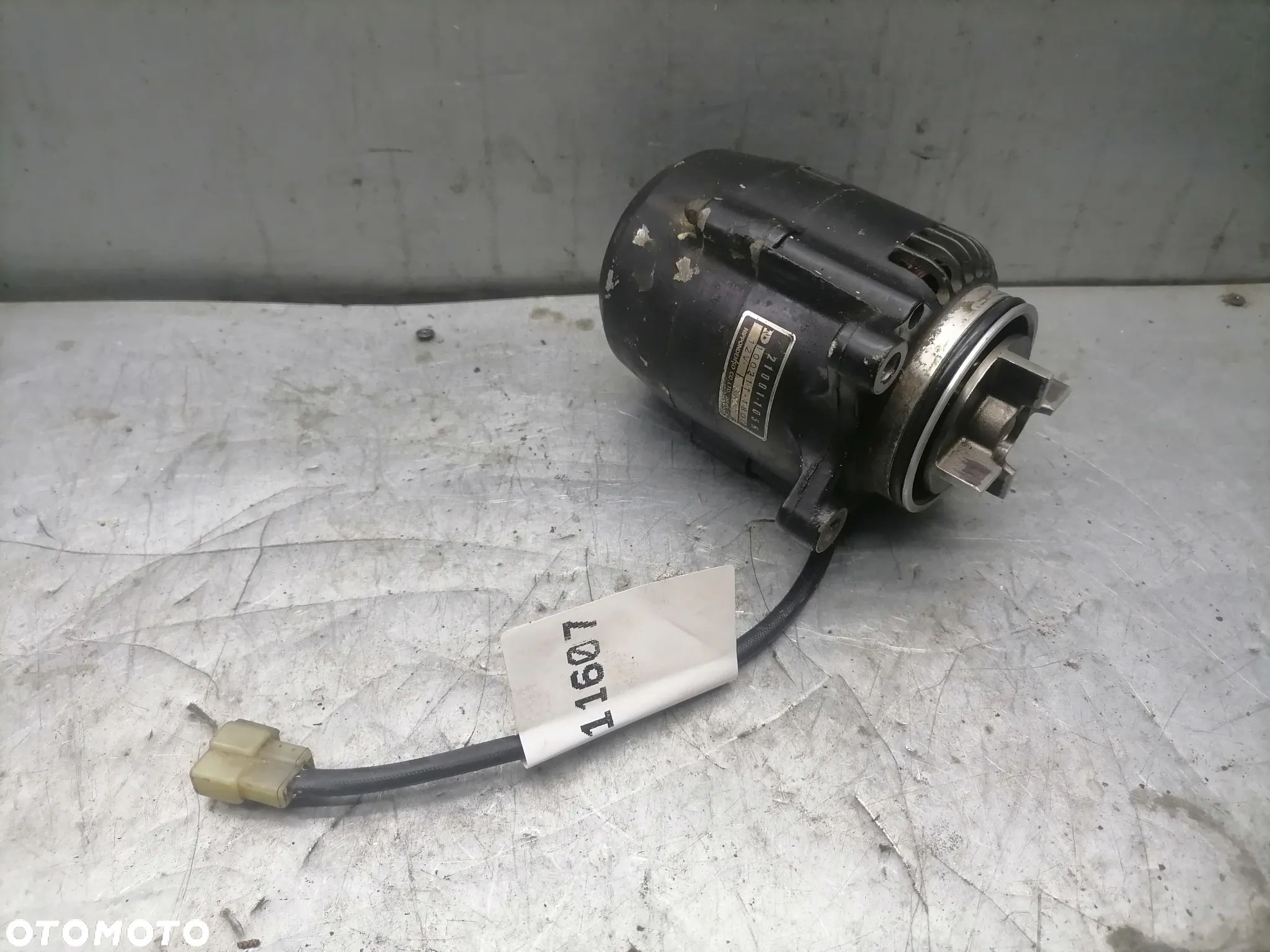 Kawasaki GPZ 1000 RX Alternator - 1
