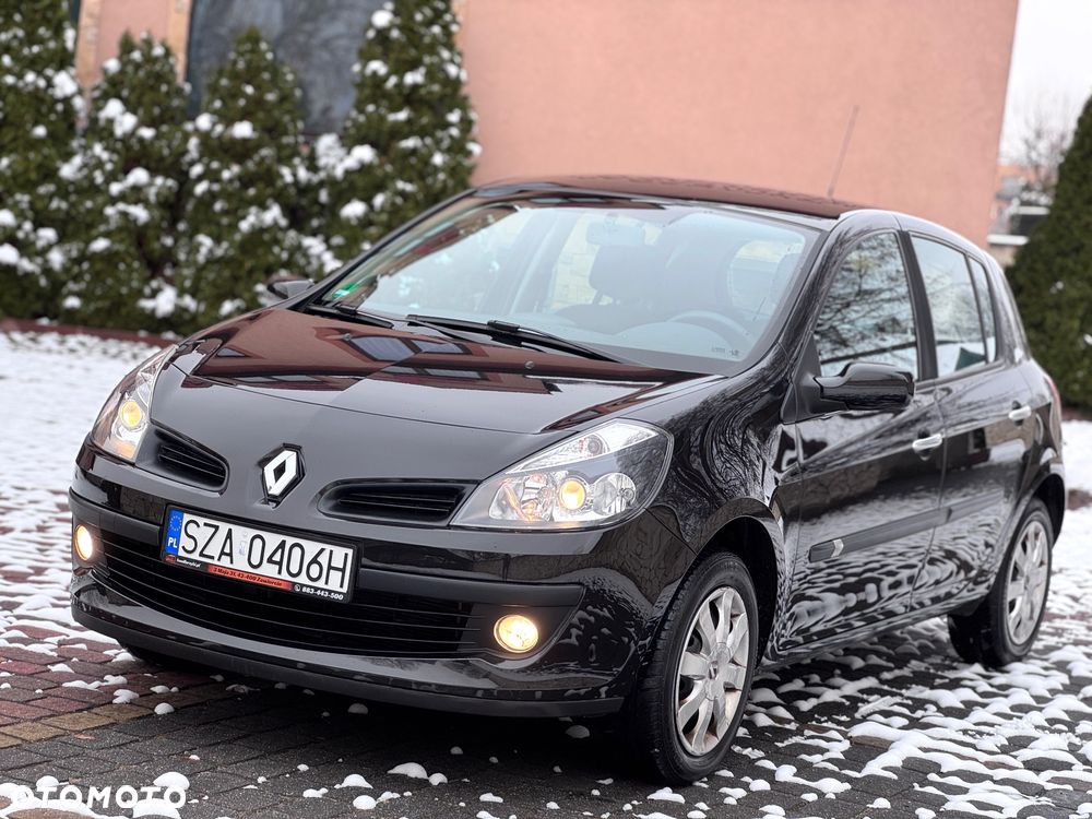 Renault Clio - 1