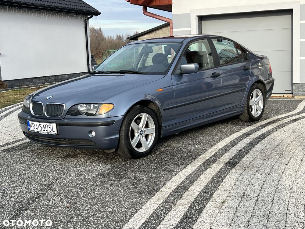 BMW Seria 3 318i Edition Exclusive - 2