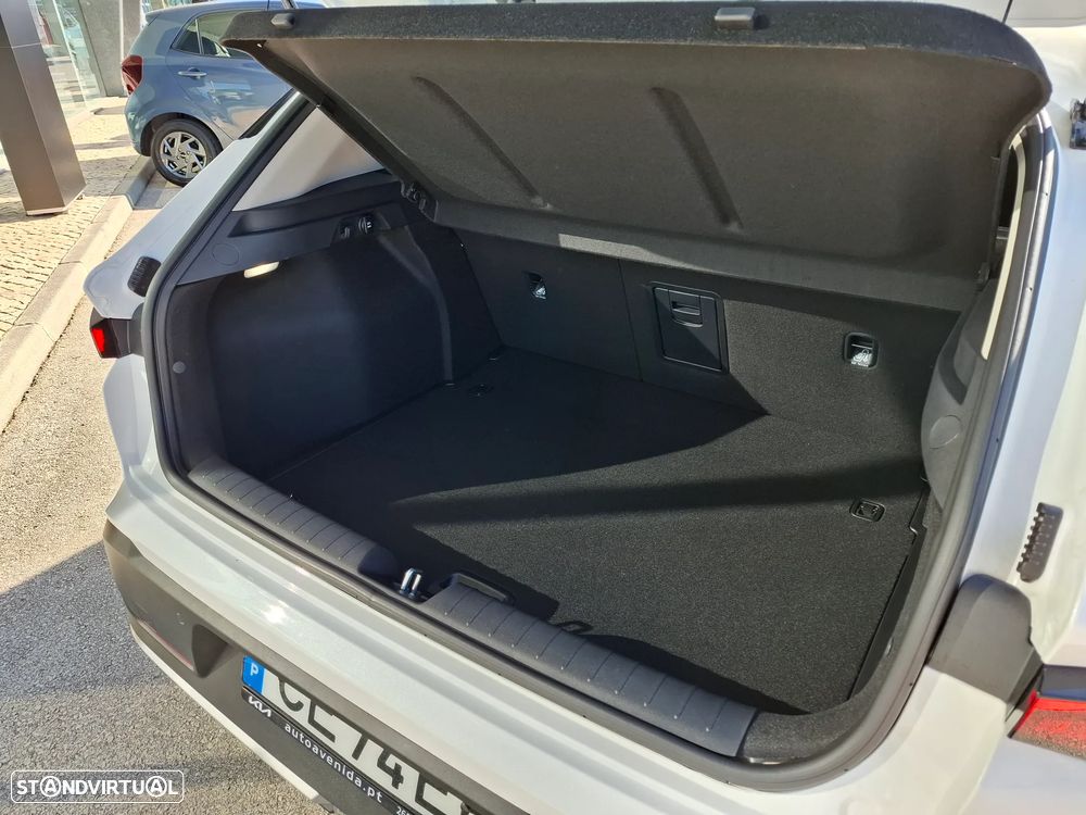 Kia K4 1.0 T-GDI Tech - 39