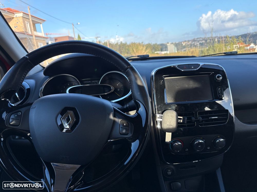 Renault Clio 1.5 dCi Dynamique S - 13