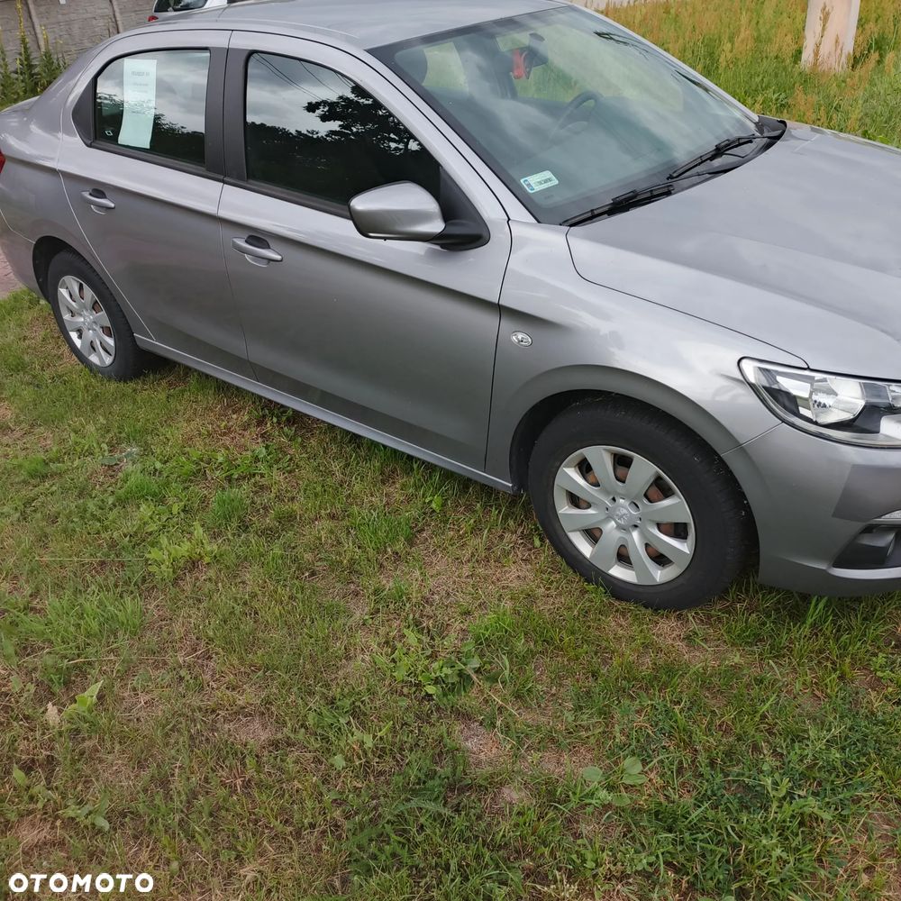 Peugeot 301 1.2 Pure Tech Access - 2