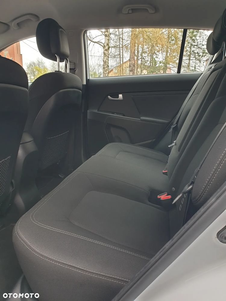 Kia Sportage 1.6 GDI Business Line L 2WD - 33