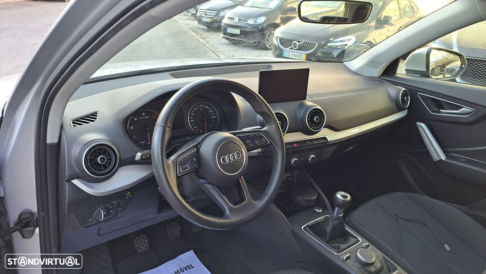 Audi Q2 1.6 TDI Design - 24