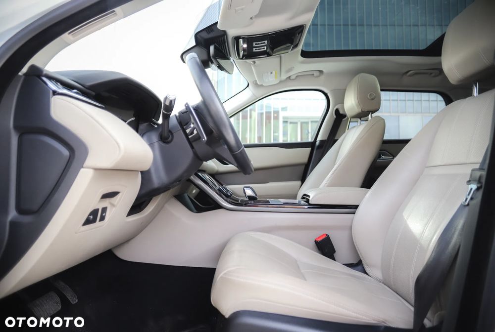 Land Rover Range Rover Velar 2.0 P250 S - 28