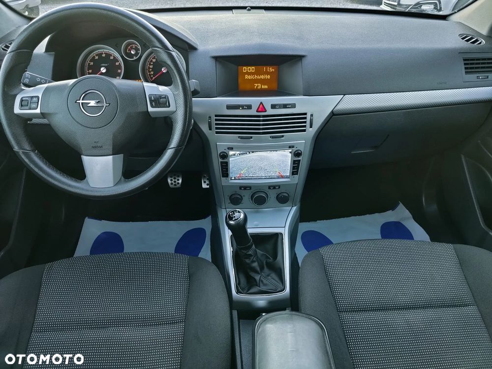 Opel Astra 2.0 Turbo Edition - 7