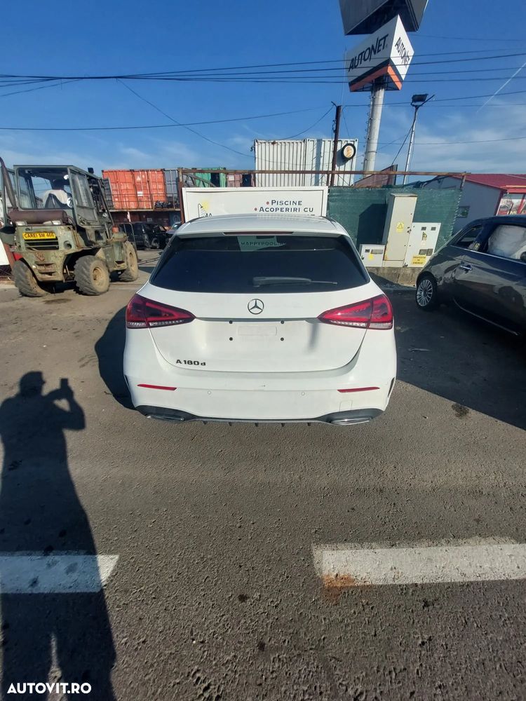 Dezmembrez Mercedes Benz A200 CDI w177 - 5