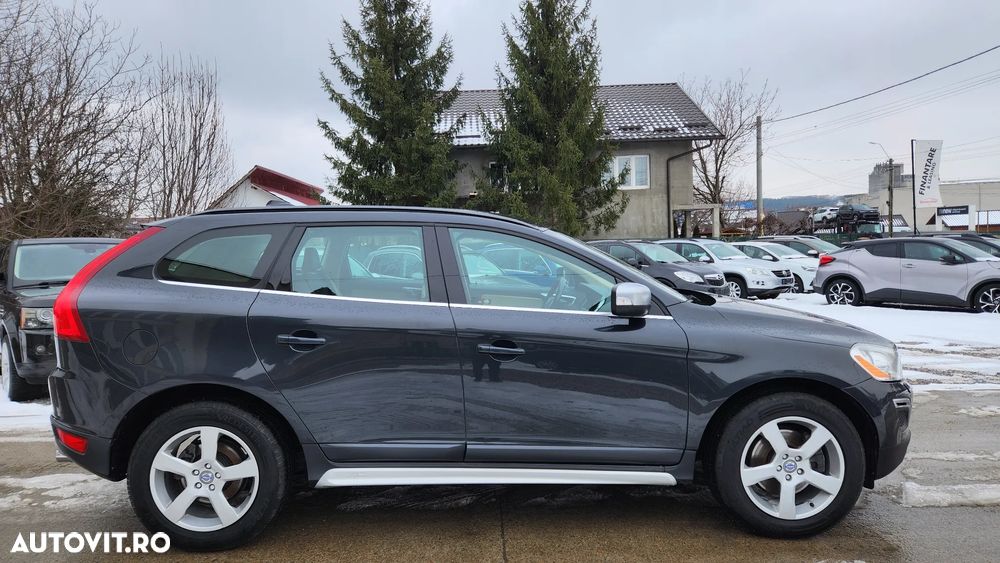 Volvo XC 60 D4 RDesign - 6