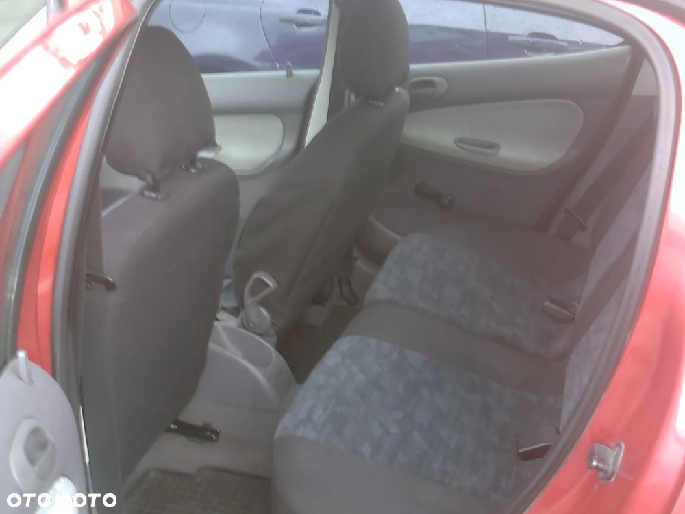 Peugeot 206 1.1 Color-Line - 10