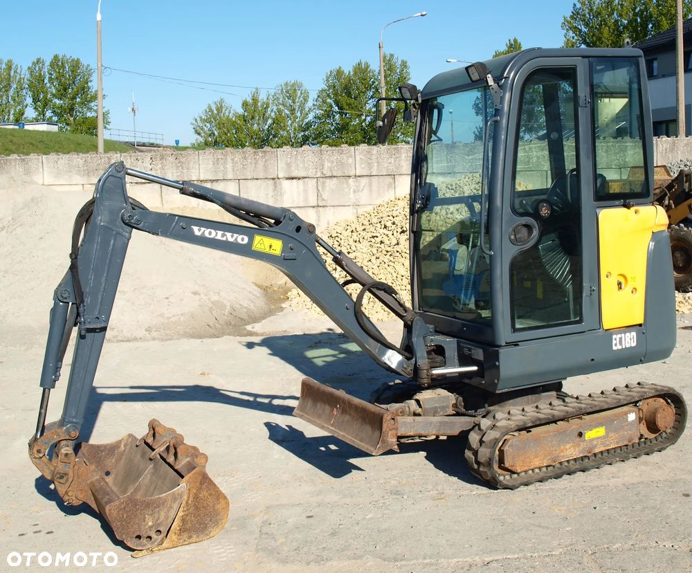 Volvo EC18D - 12