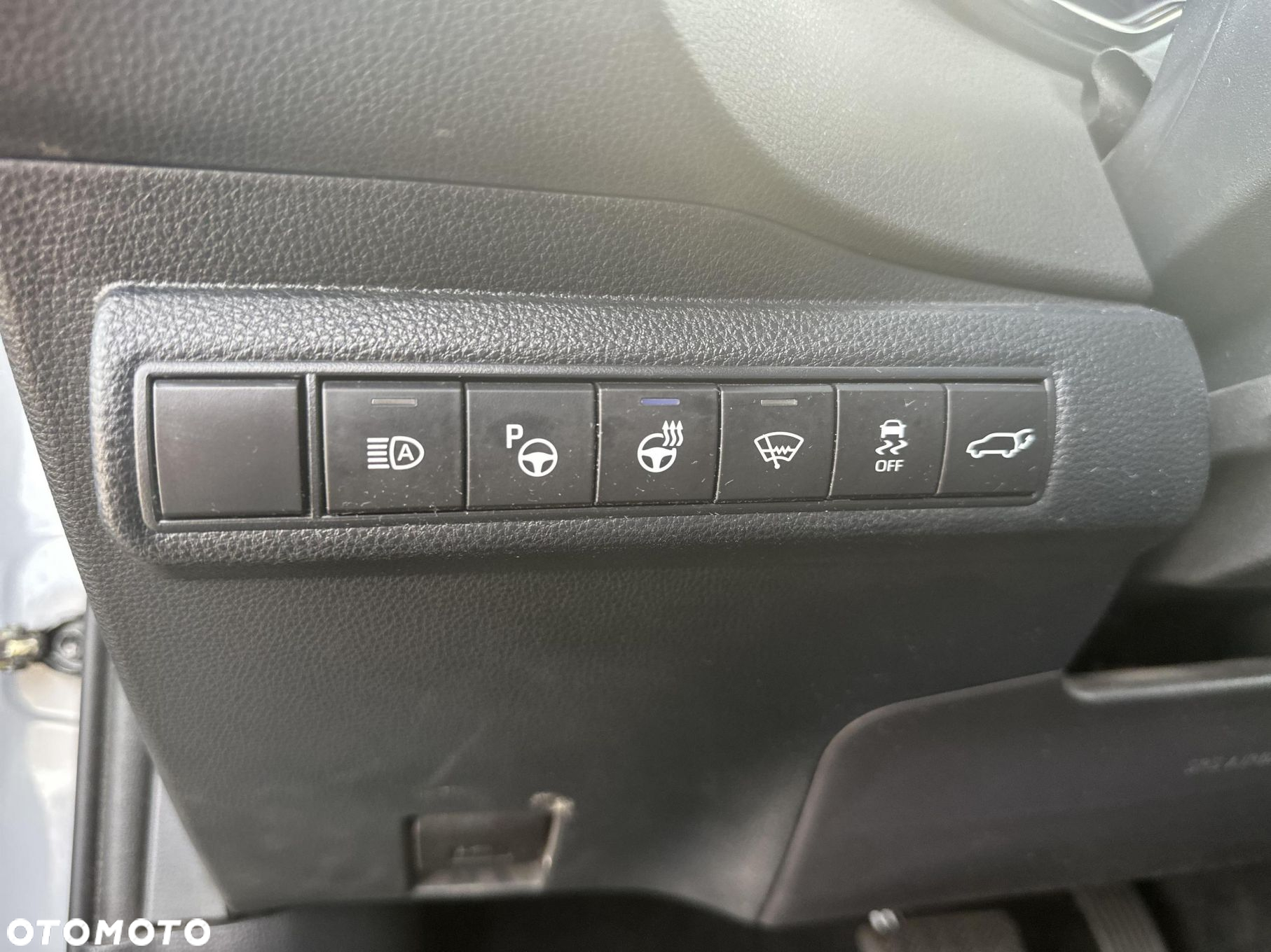 Toyota Corolla - 20