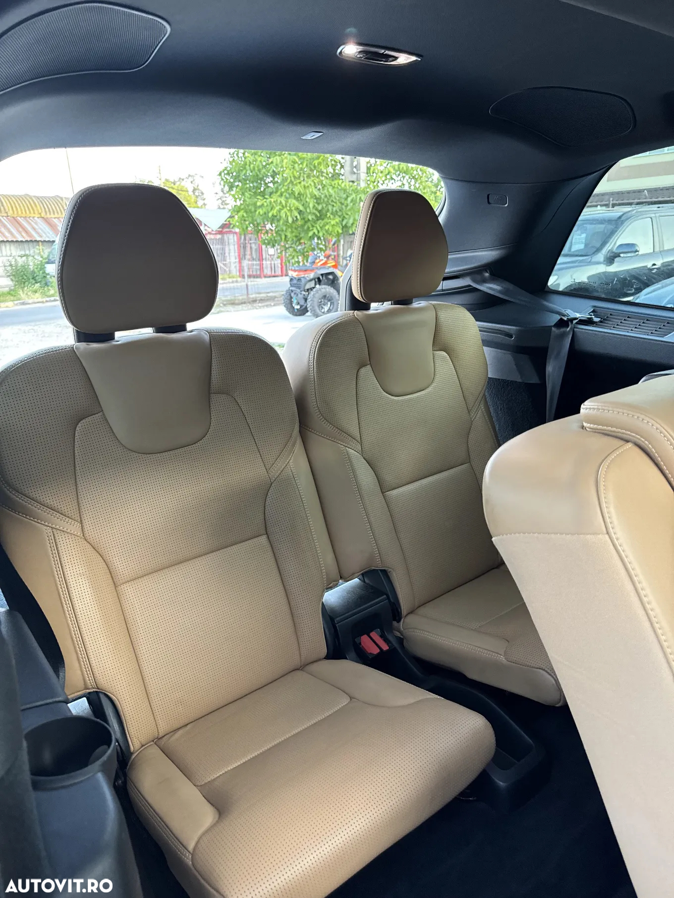 Volvo XC 90 D5 AWD Geartronic Inscription - 11