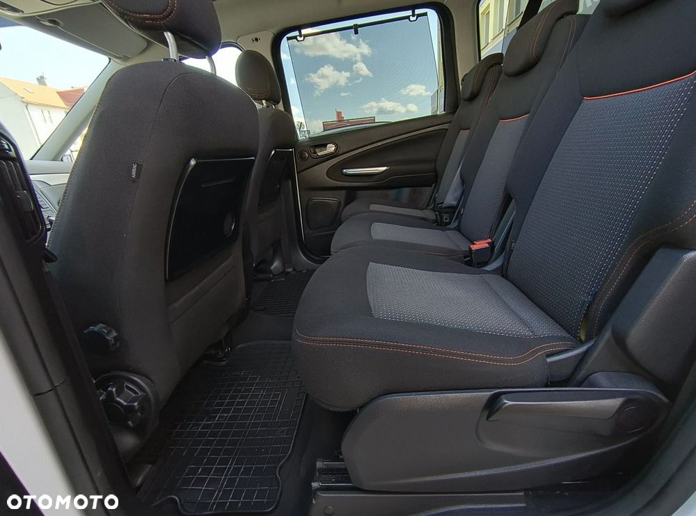 Ford Galaxy 2.0 TDCi Platinium X (Titanium) MPS6 - 16