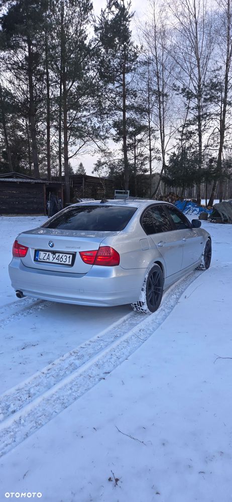 BMW Seria 3 320d - 5
