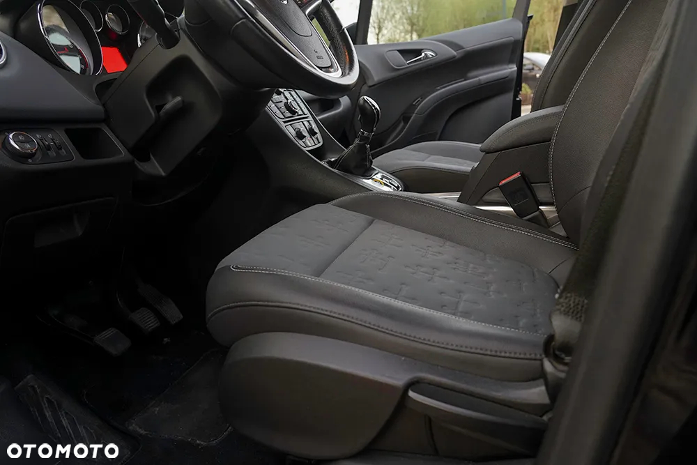 Opel Meriva 1.4 T Cosmo - 18